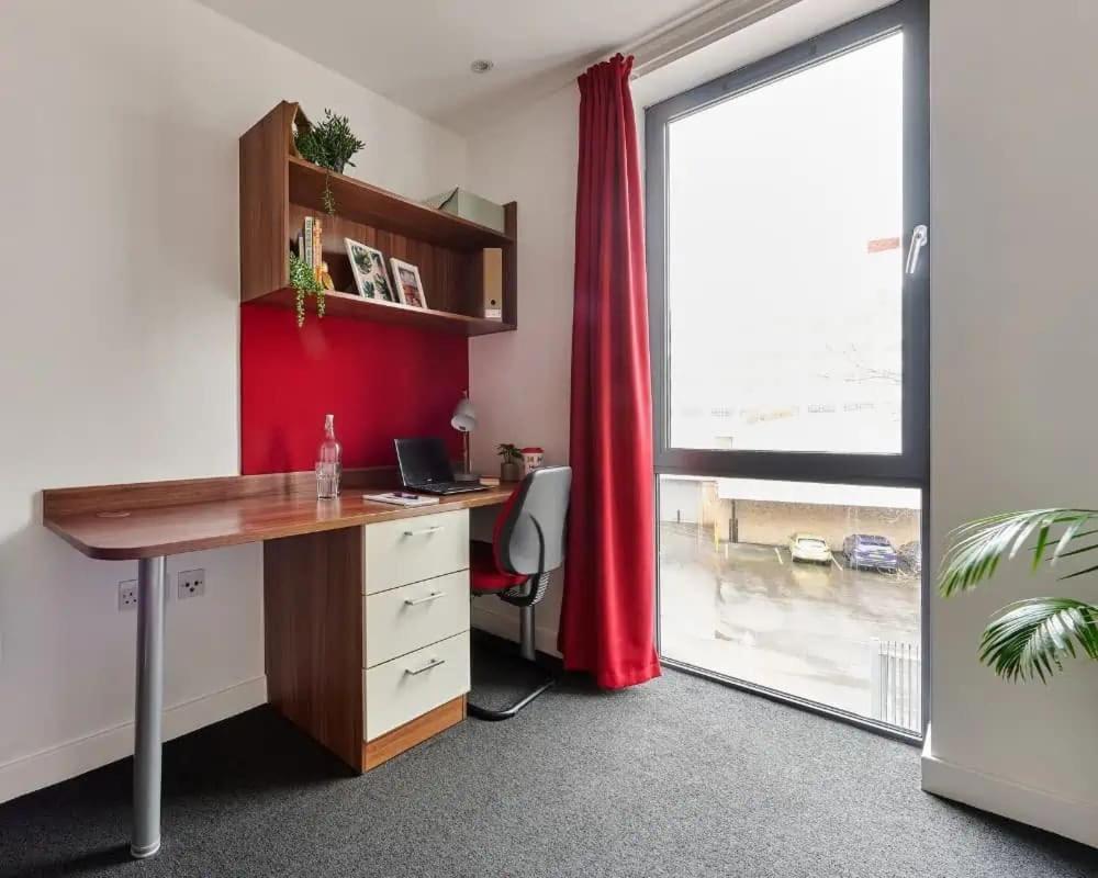 Central Zeni Ensuite Herberg